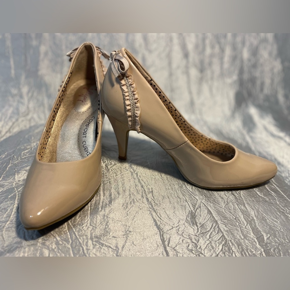 Jellypop Nude Patent Pointed Toe Heels with Back Bow Detail